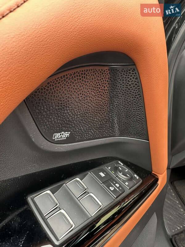 Позашляховик / Кросовер Lexus LX 2023 в Києві