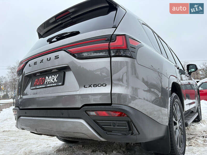 Позашляховик / Кросовер Lexus LX 2023 в Києві