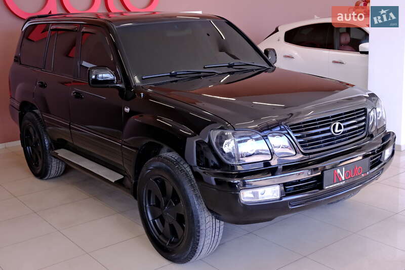 Позашляховик / Кросовер Lexus LX 2003 в Одесі