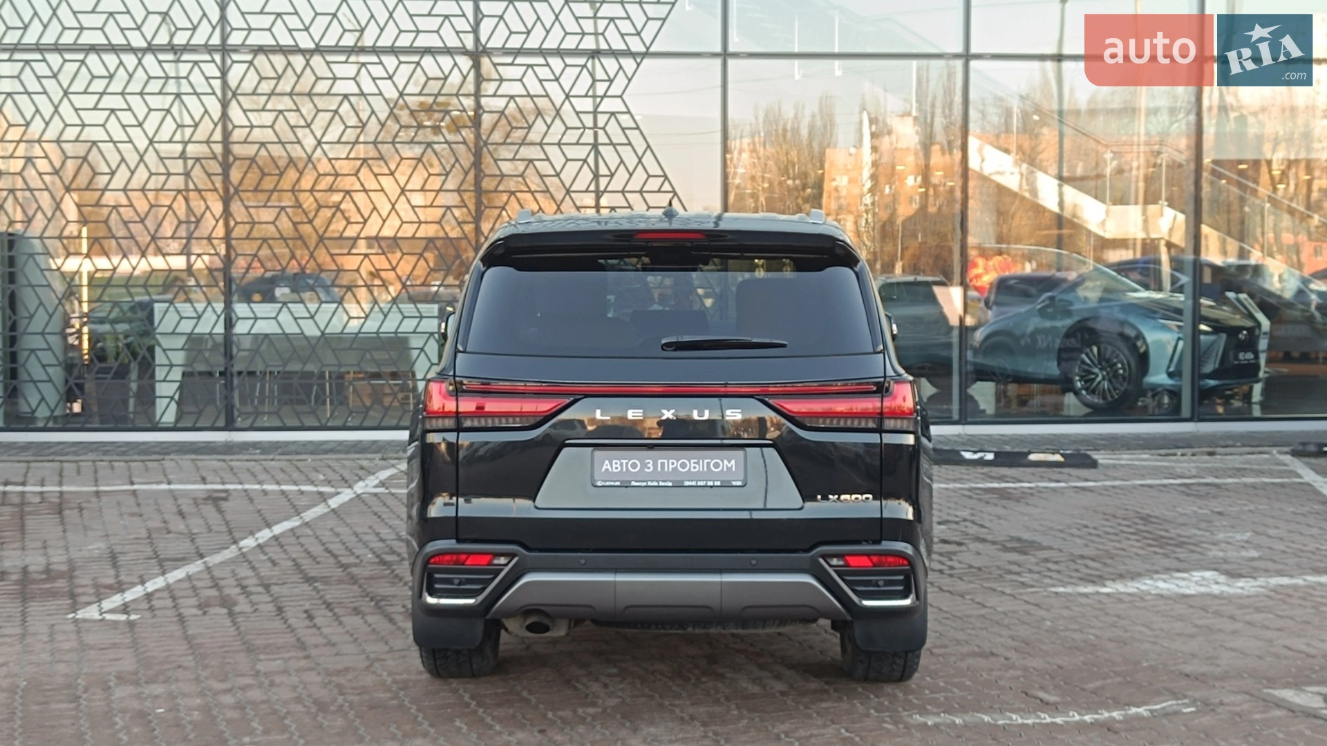 2023 Lexus LX - мініатюра 4