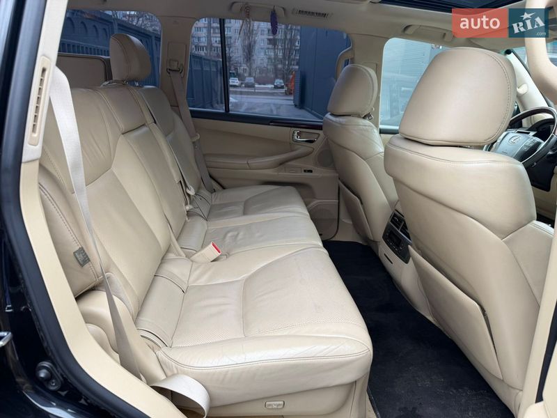 Внедорожник / Кроссовер Lexus LX 2011 в Киеве