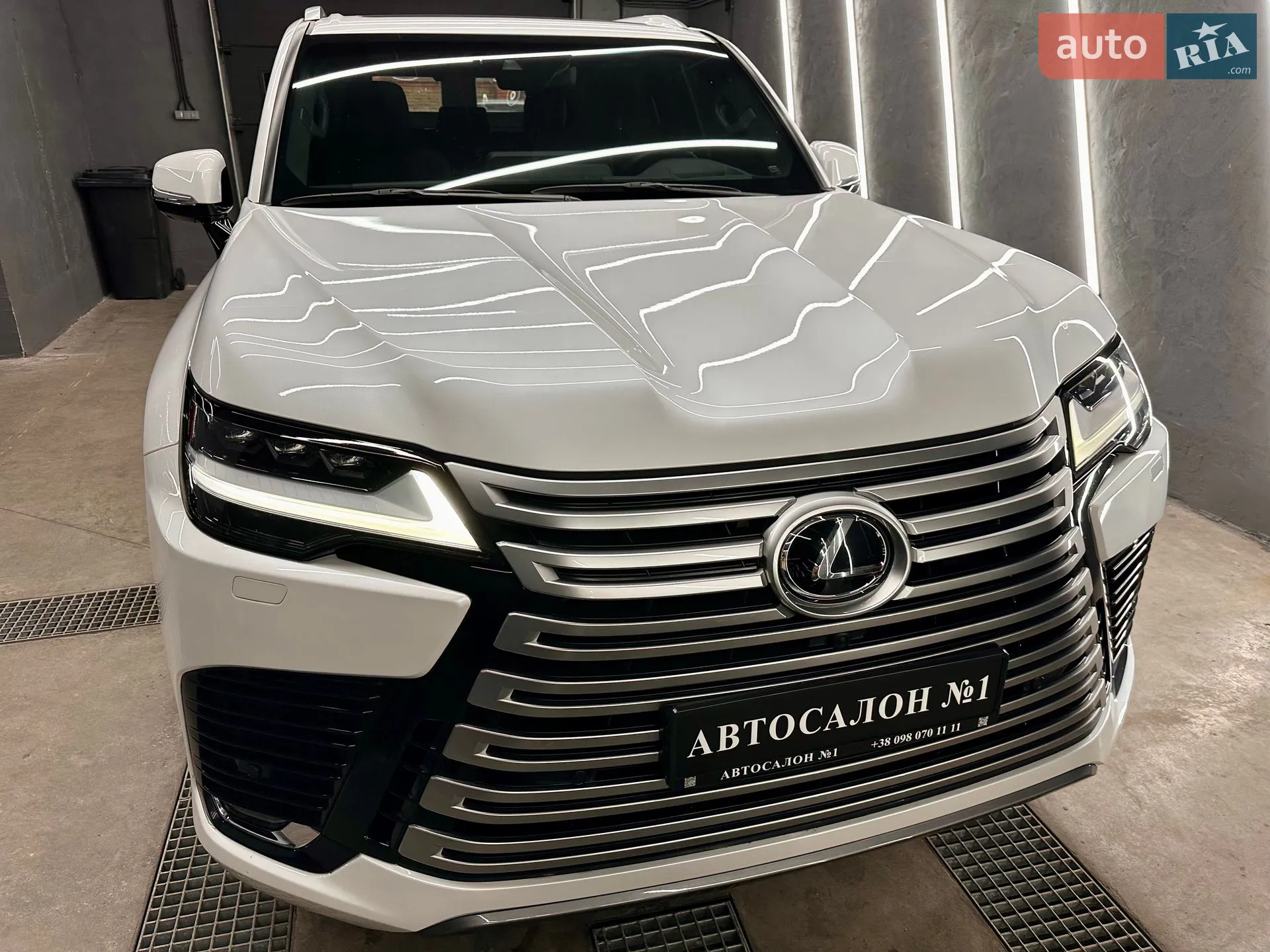 2022 Lexus LX - мініатюра 16