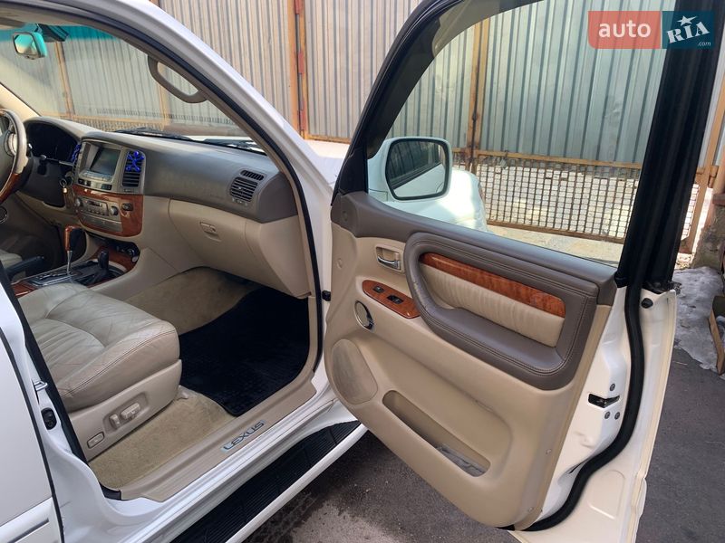 Позашляховик / Кросовер Lexus LX 2006 в Хмельницькому