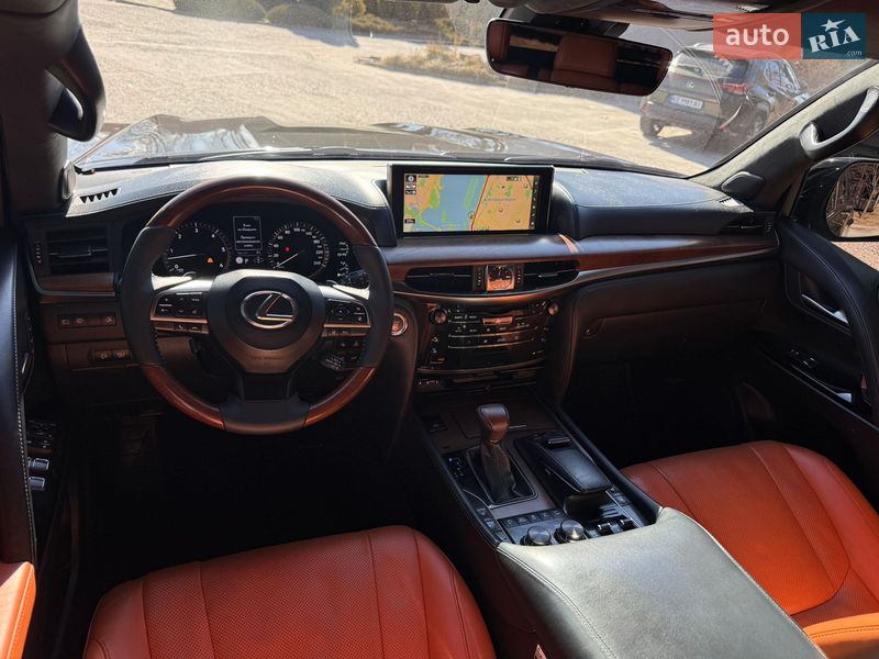 Внедорожник / Кроссовер Lexus LX 2016 в Днепре