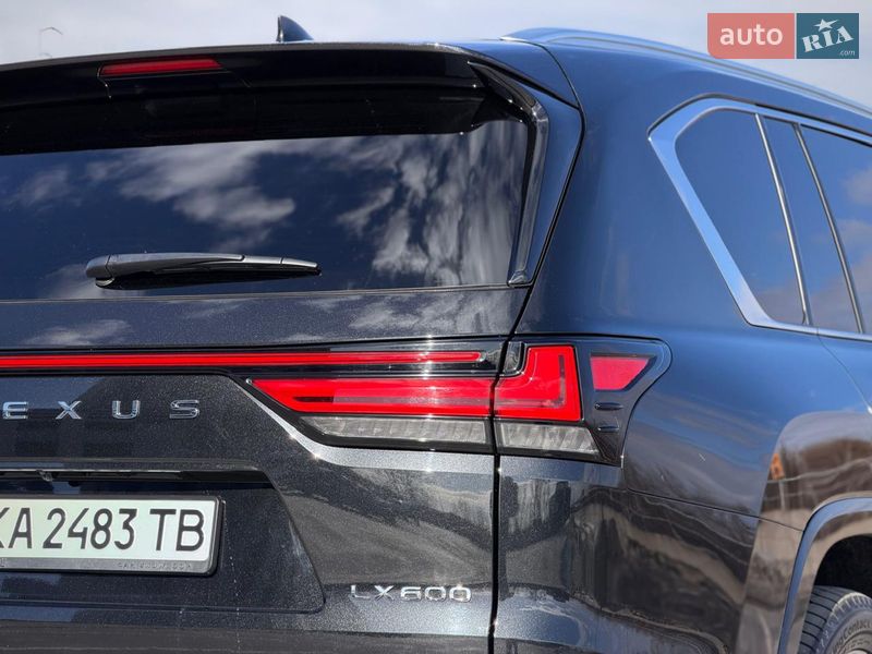 Внедорожник / Кроссовер Lexus LX 2023 в Киеве