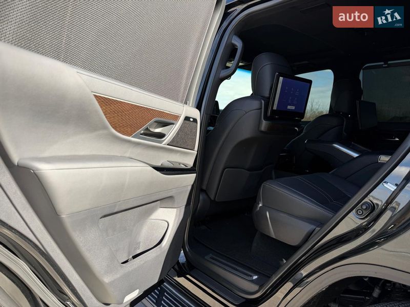 Внедорожник / Кроссовер Lexus LX 2023 в Киеве