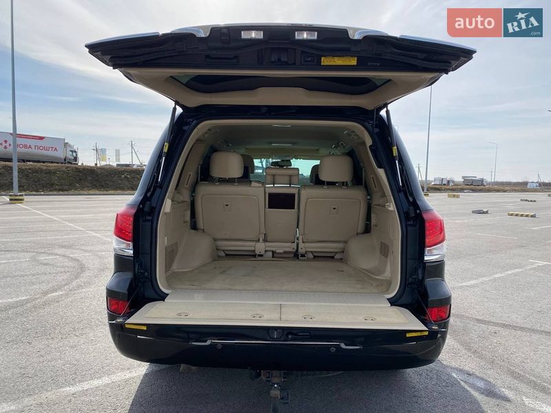 Внедорожник / Кроссовер Lexus LX 2013 в Львове