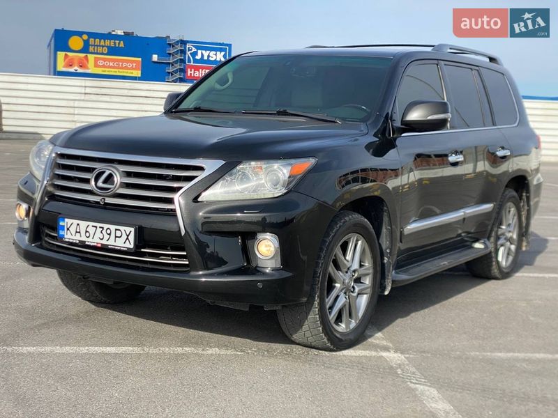 Внедорожник / Кроссовер Lexus LX 2013 в Львове