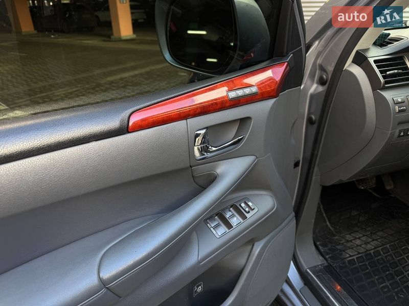 Внедорожник / Кроссовер Lexus LX 2008 в Киеве