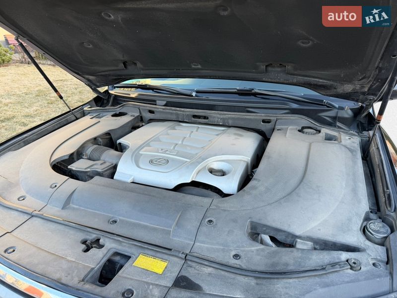 Внедорожник / Кроссовер Lexus LX 2008 в Днепре