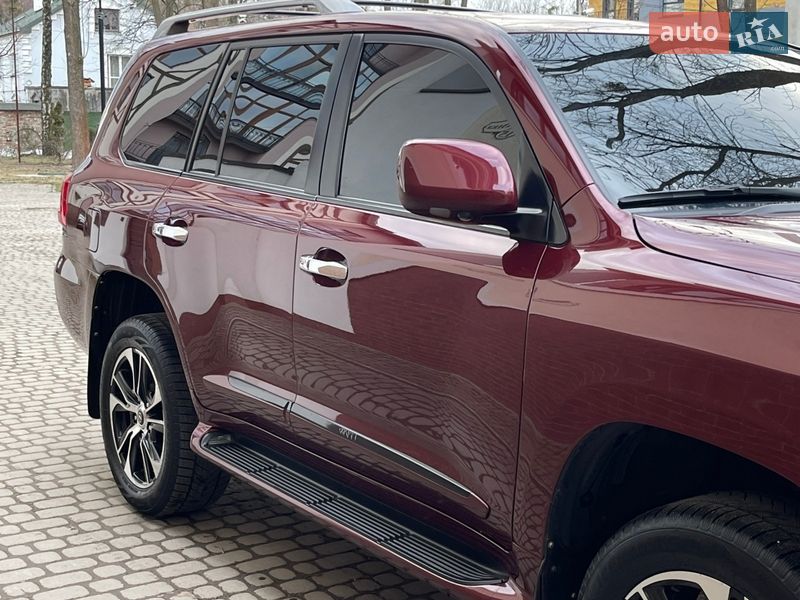 Внедорожник / Кроссовер Lexus LX 2011 в Львове