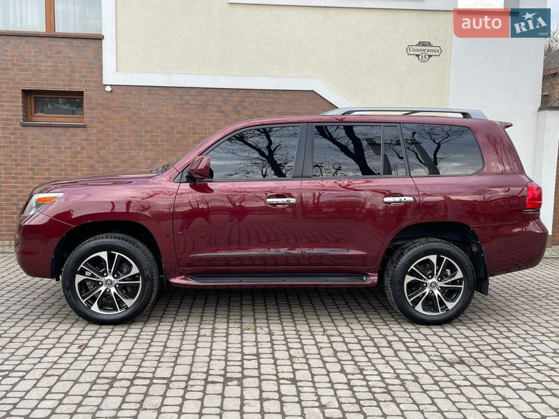 Внедорожник / Кроссовер Lexus LX 2011 в Львове