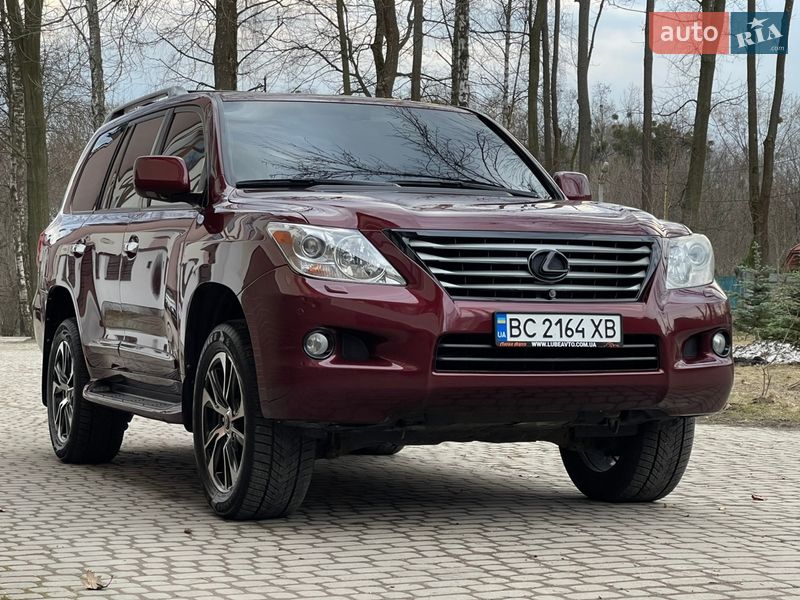 Внедорожник / Кроссовер Lexus LX 2011 в Львове