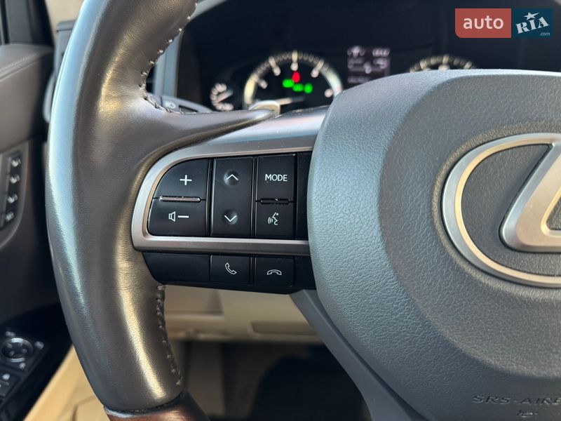 Позашляховик / Кросовер Lexus LX 2021 в Києві