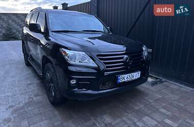 Внедорожник / Кроссовер Lexus LX 2010 в Киеве
