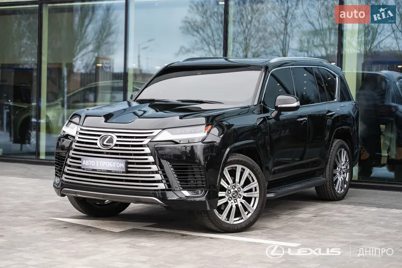 Lexus LX