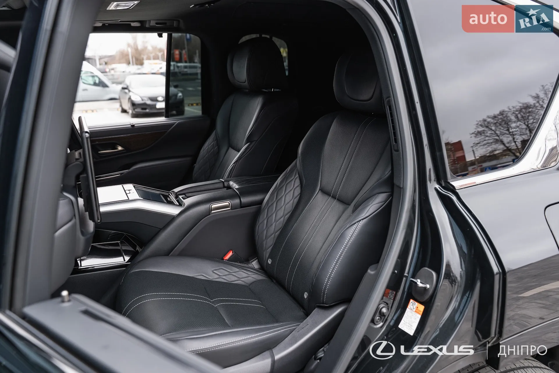 2023 Lexus LX - мініатюра 17