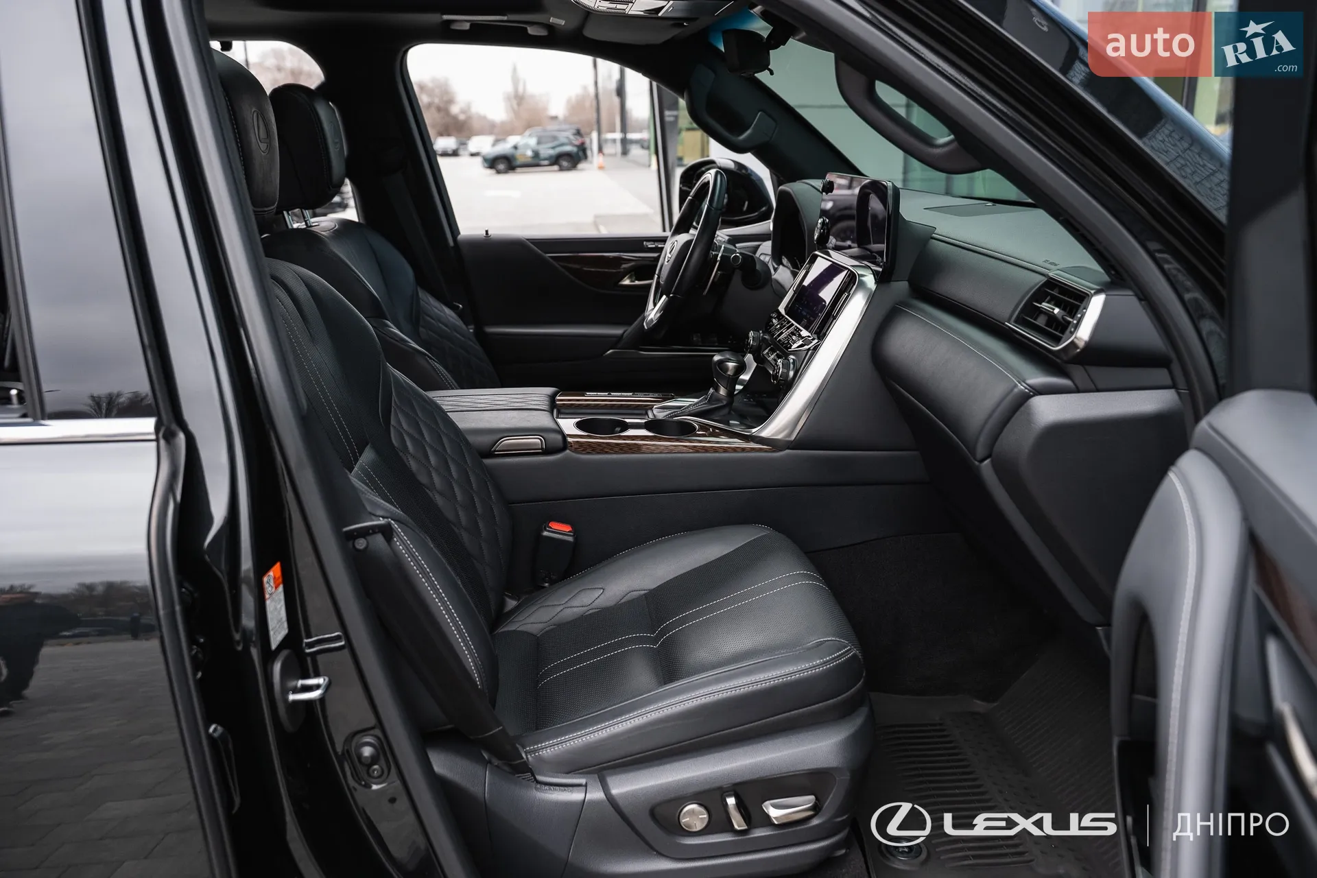 2023 Lexus LX - мініатюра 32