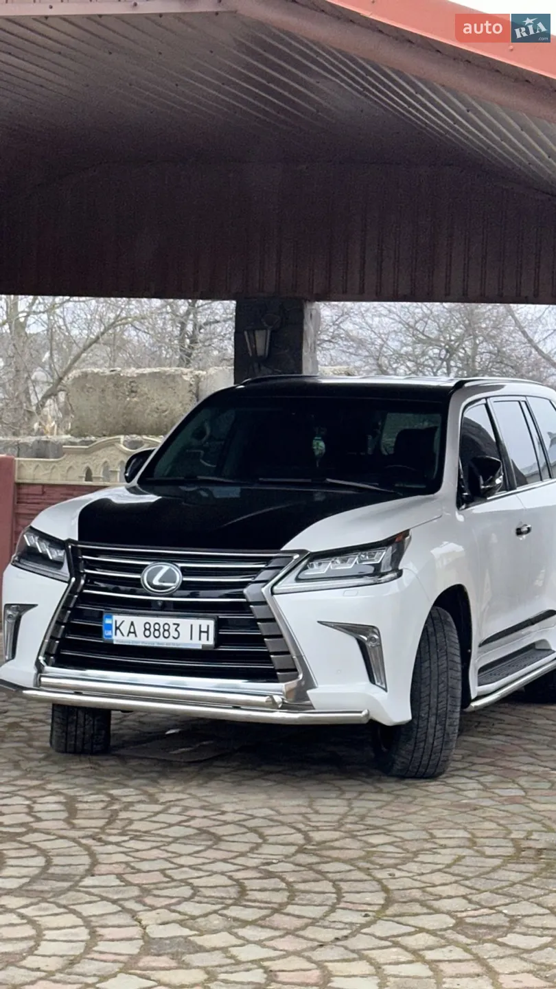2017 Lexus LX - мініатюра 13