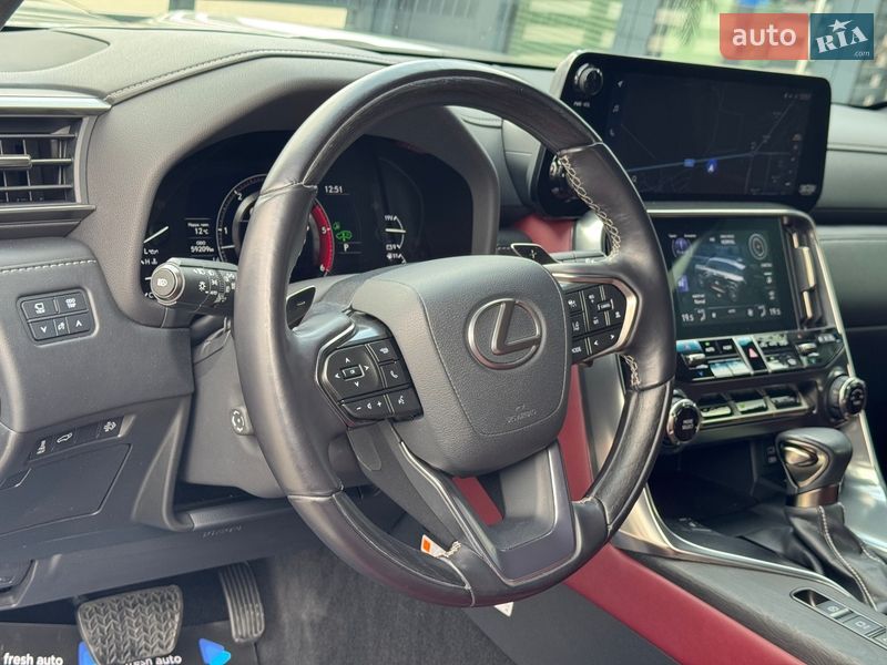 Внедорожник / Кроссовер Lexus LX 2022 в Ровно