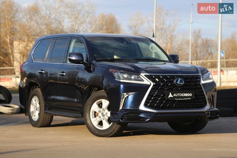 Lexus LX 2016