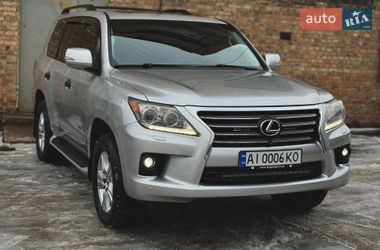 Позашляховик / Кросовер Lexus LX 2011 в Києві