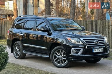 Позашляховик / Кросовер Lexus LX 2013 в Києві