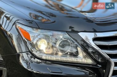 Внедорожник / Кроссовер Lexus LX 2013 в Киеве