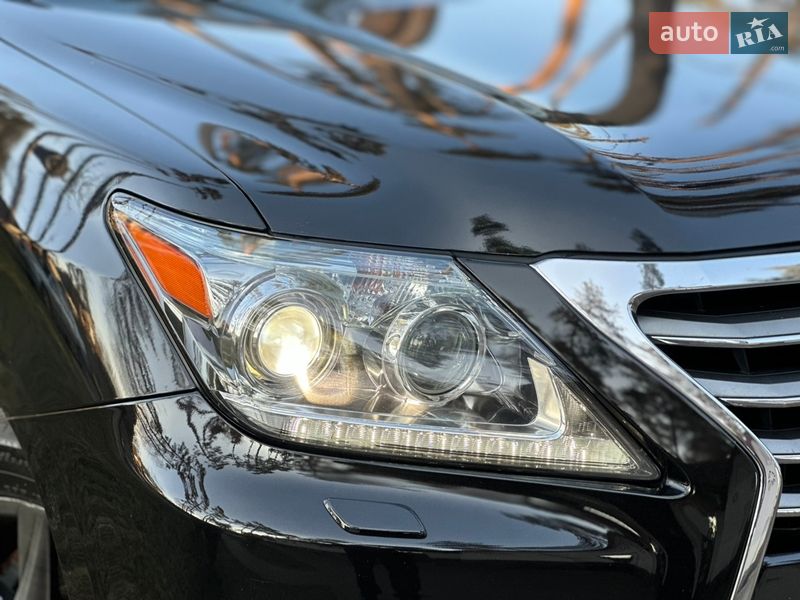 Внедорожник / Кроссовер Lexus LX 2013 в Киеве
