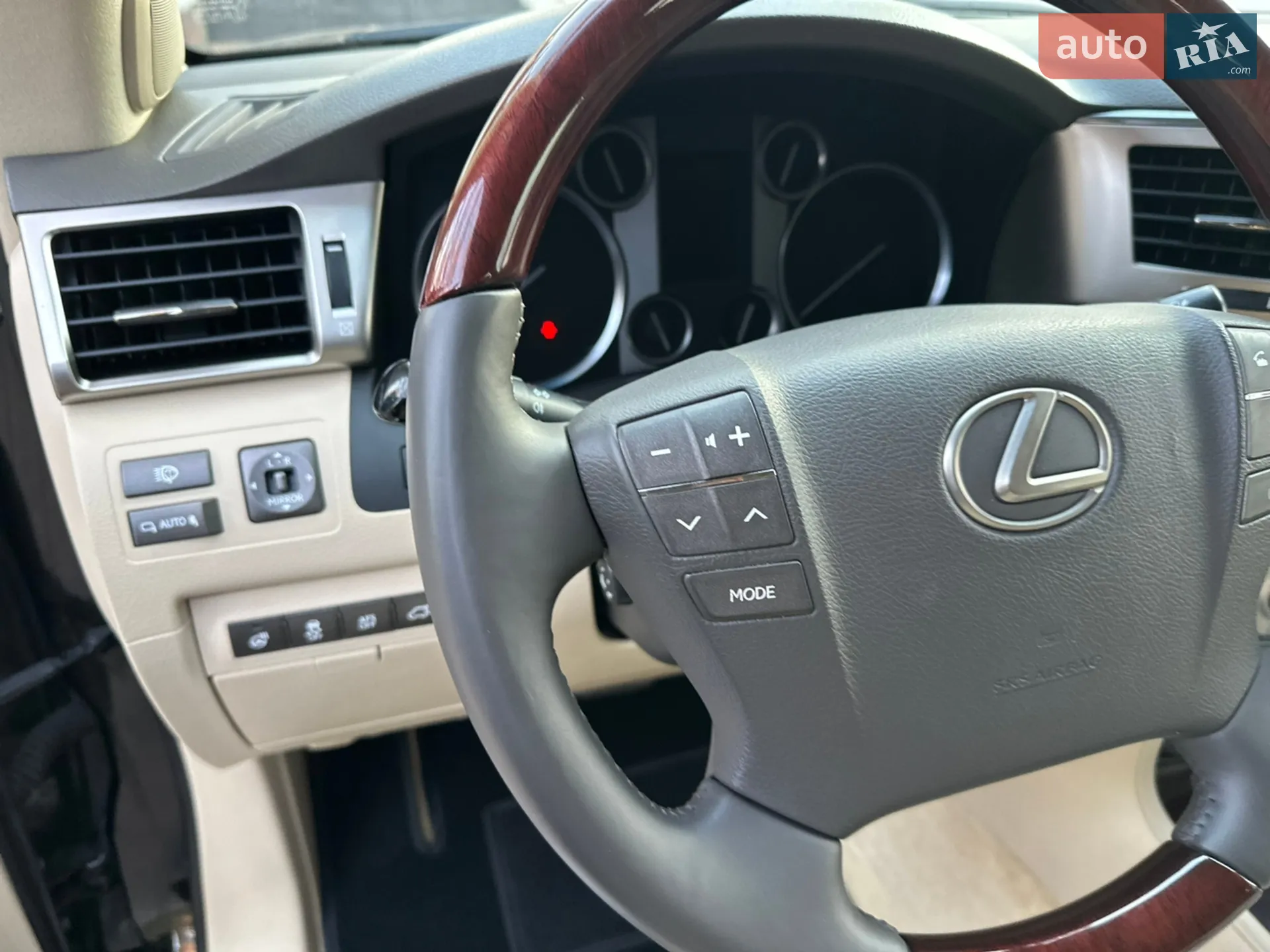 2013 Lexus LX - мініатюра 76