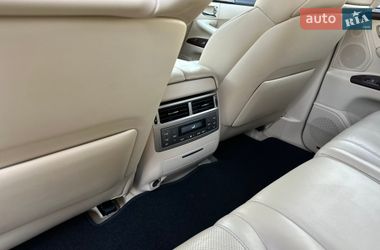 Внедорожник / Кроссовер Lexus LX 2013 в Киеве