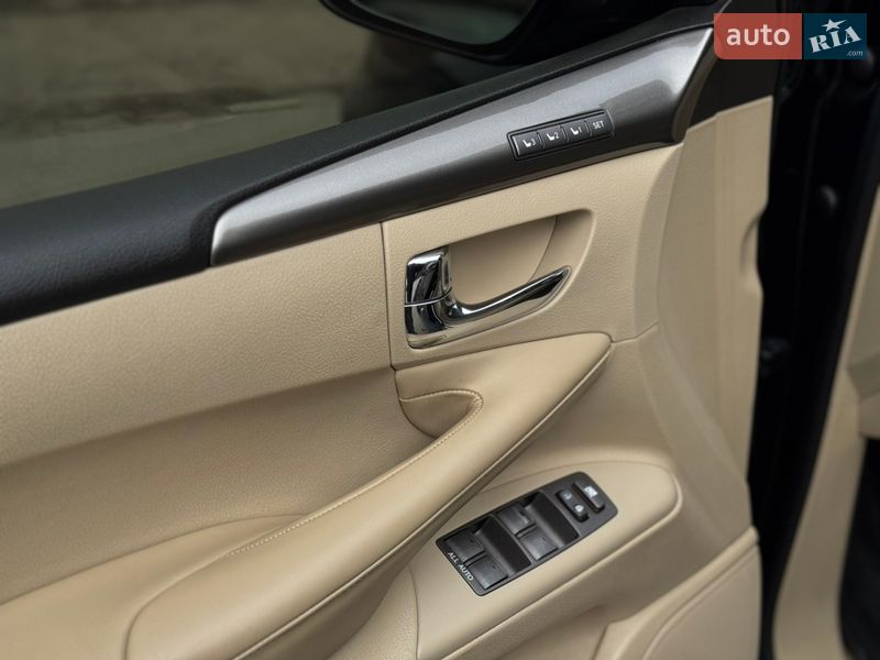 Внедорожник / Кроссовер Lexus LX 2010 в Бердичеве