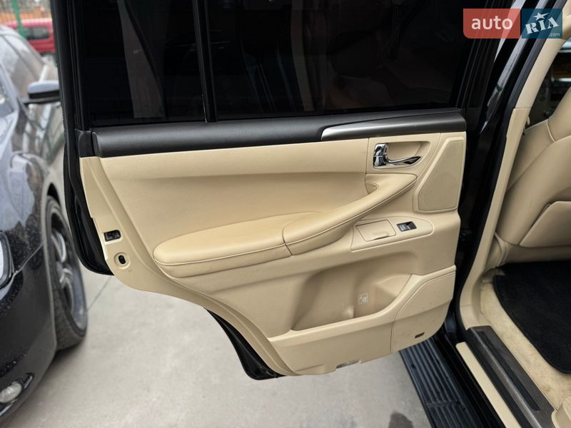 Внедорожник / Кроссовер Lexus LX 2010 в Бердичеве
