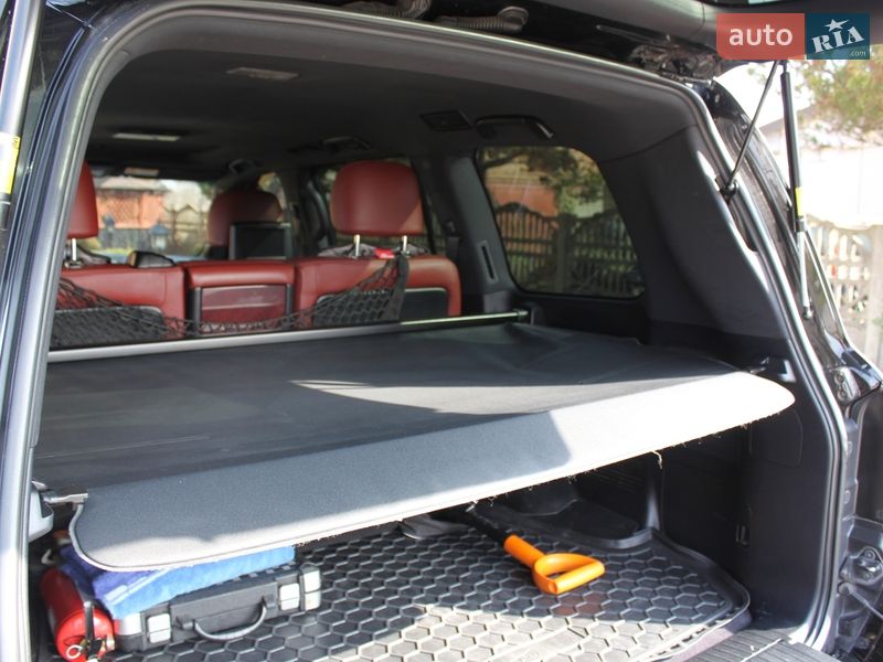 Внедорожник / Кроссовер Lexus LX 2014 в Луцке