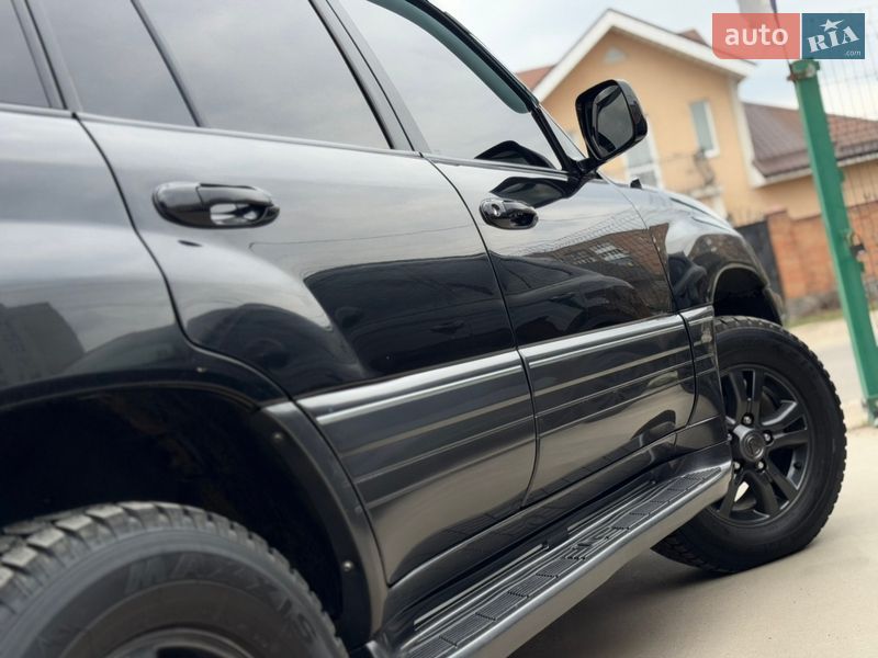 Внедорожник / Кроссовер Lexus LX 2004 в Бердичеве