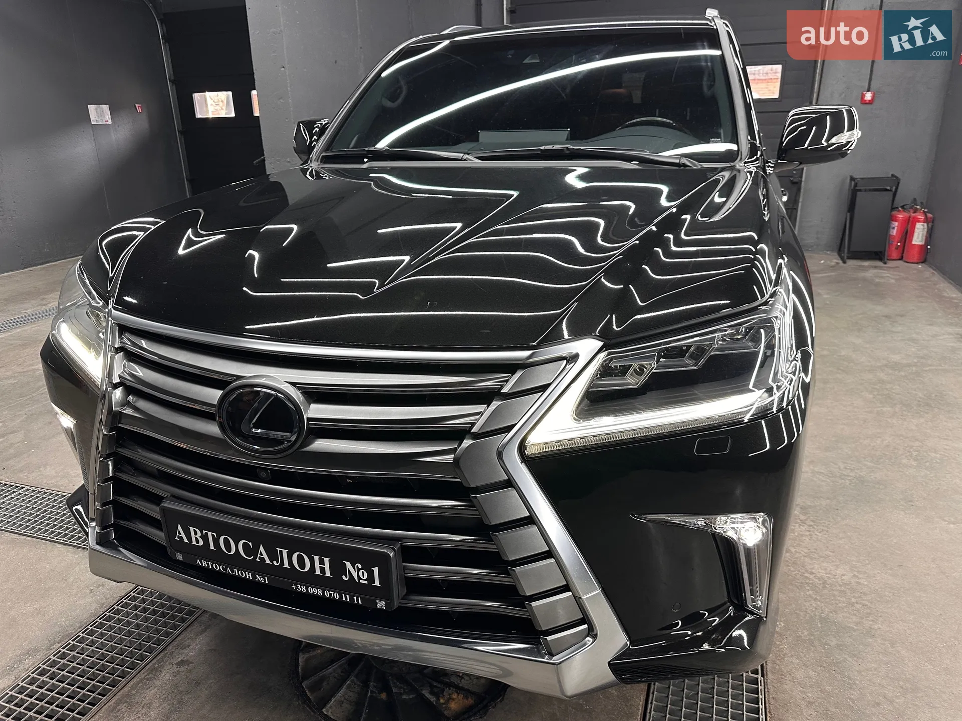 2016 Lexus LX - мініатюра 14