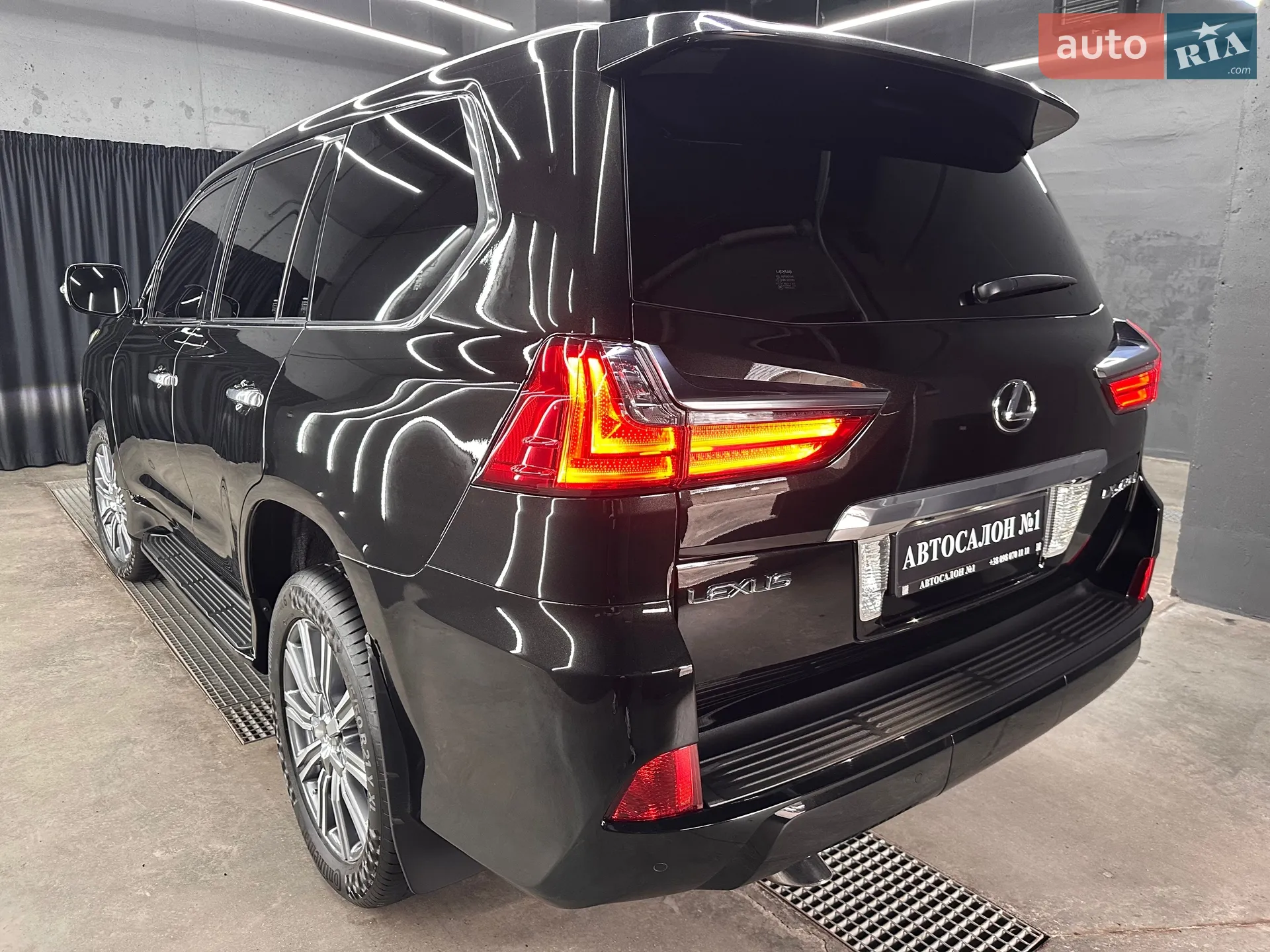 2016 Lexus LX - мініатюра 7