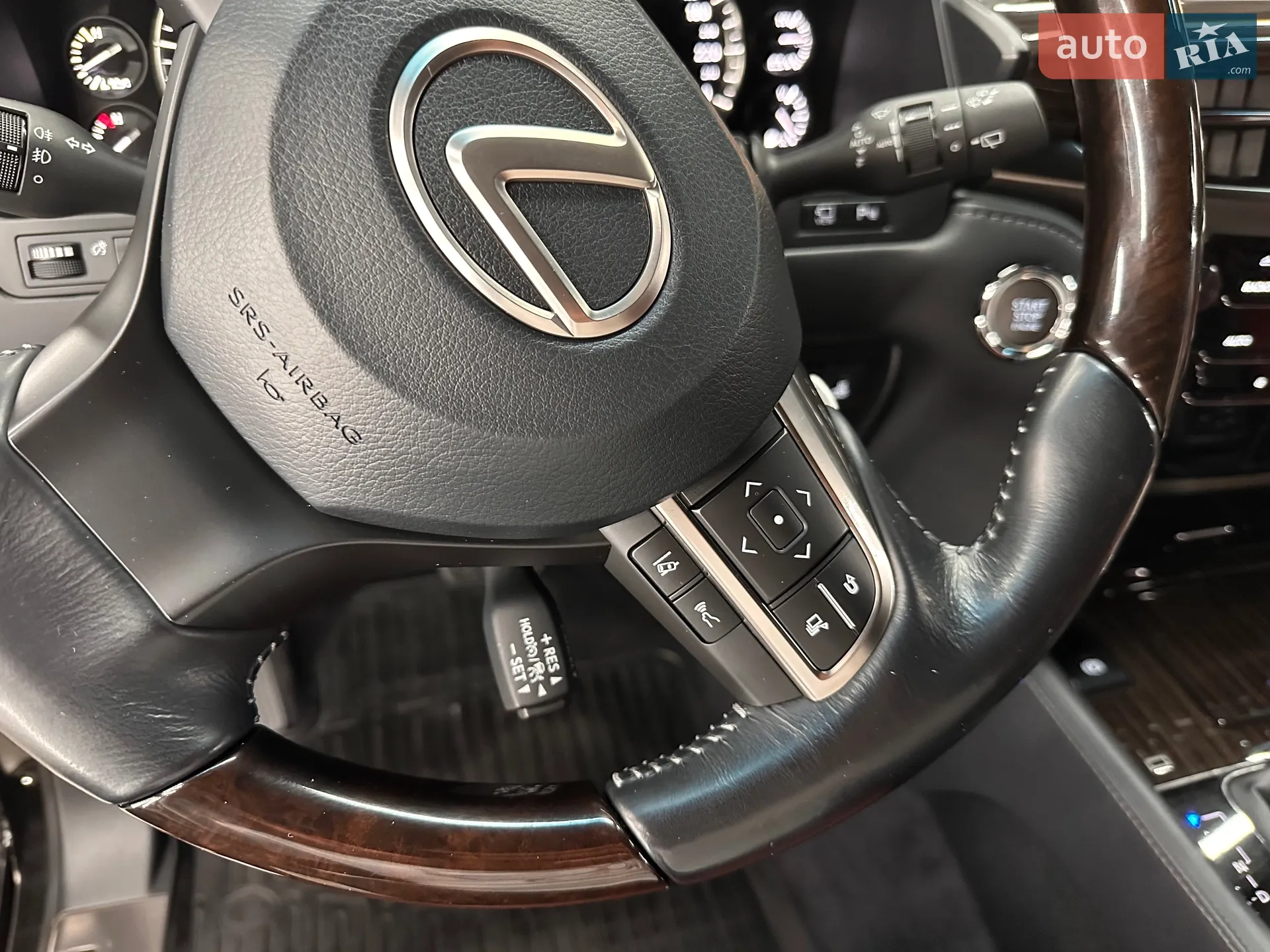 2016 Lexus LX - мініатюра 54