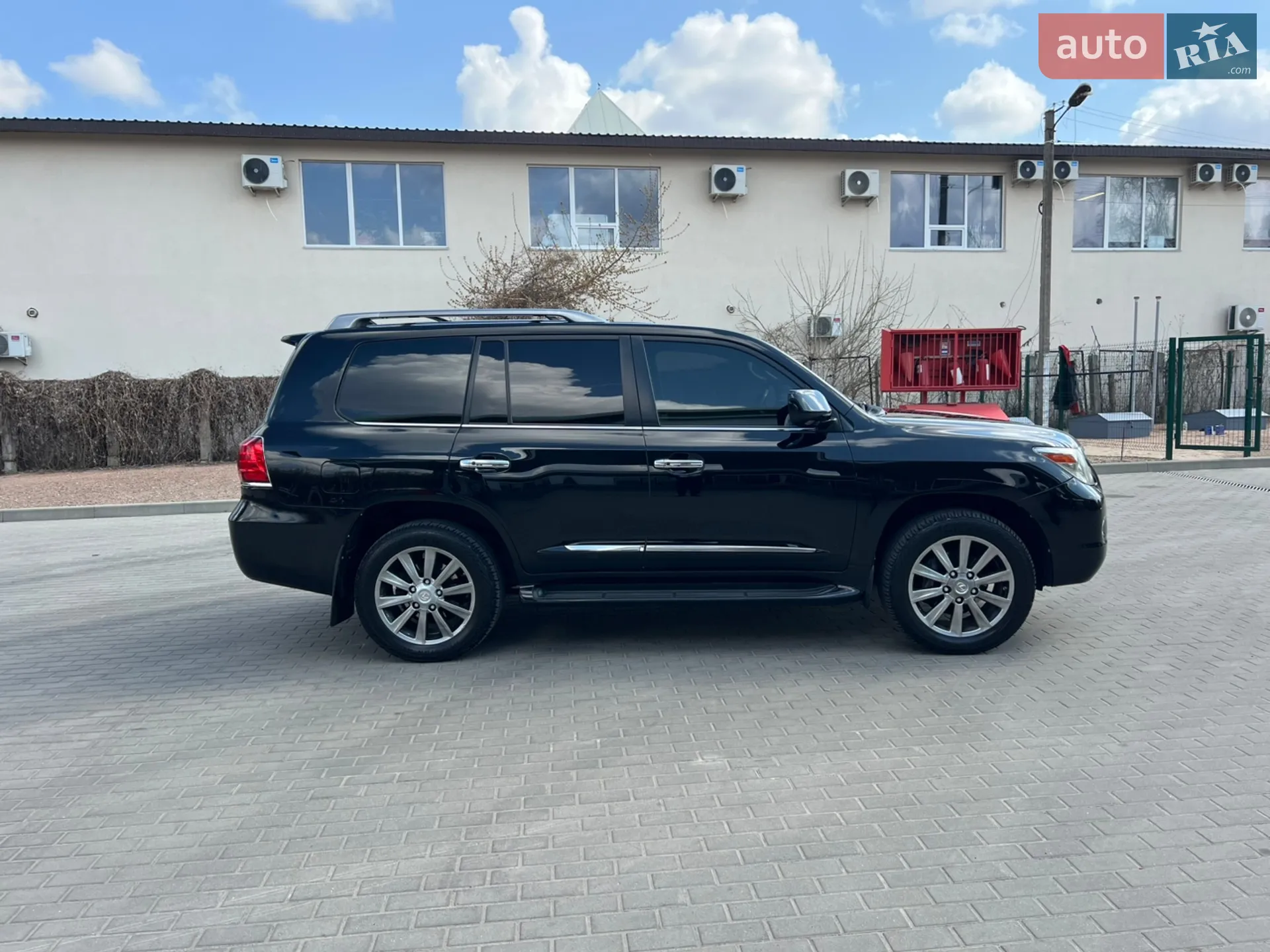 2010 Lexus LX - мініатюра 48