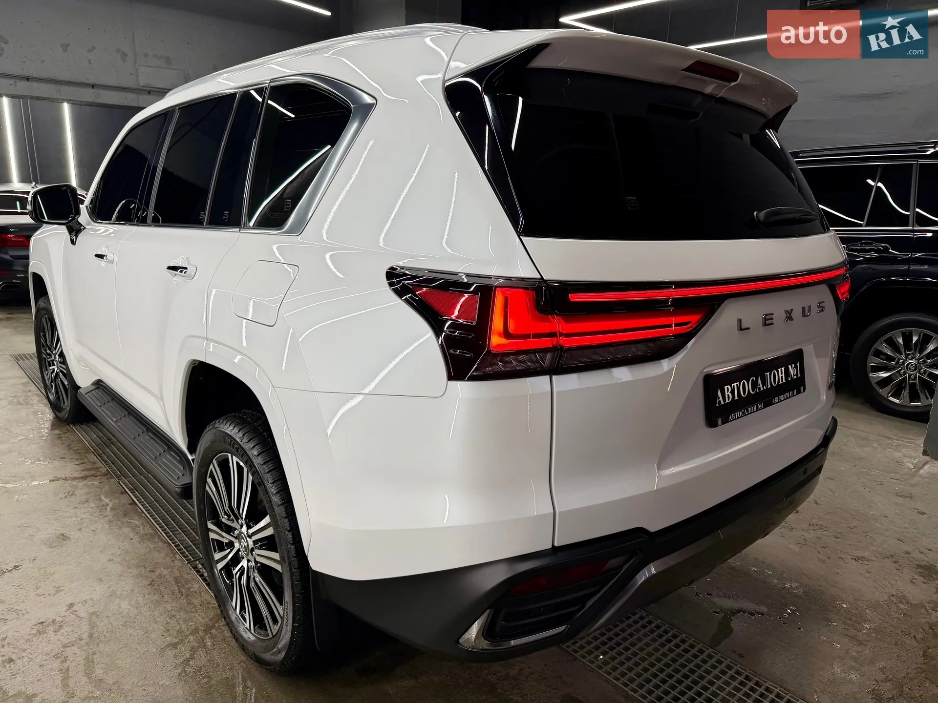 2022 Lexus LX - мініатюра 6