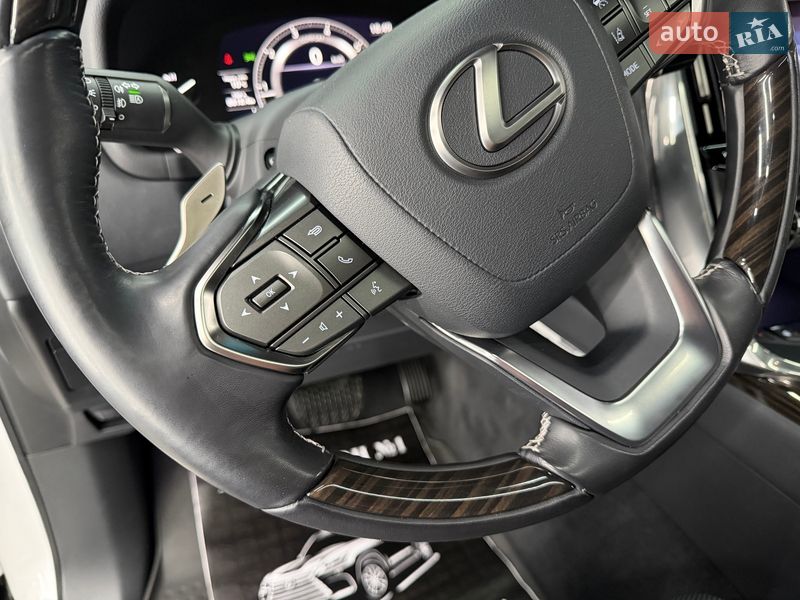 Внедорожник / Кроссовер Lexus LX 2022 в Киеве