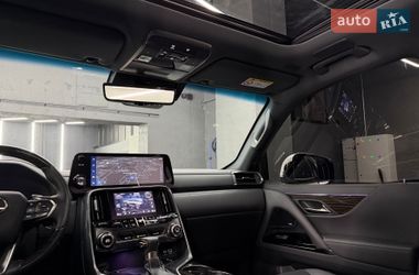 Внедорожник / Кроссовер Lexus LX 2022 в Киеве
