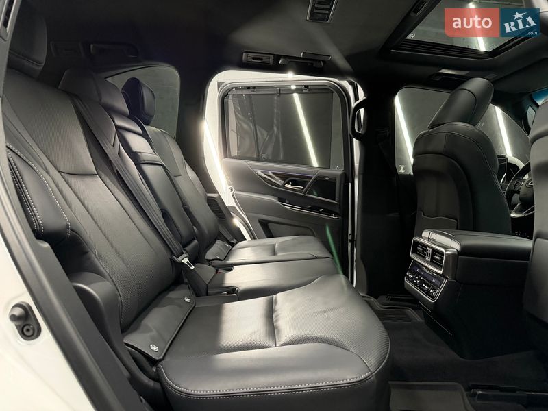 Внедорожник / Кроссовер Lexus LX 2022 в Киеве