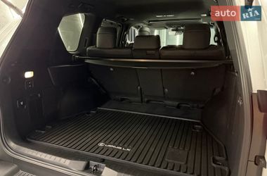 Внедорожник / Кроссовер Lexus LX 2022 в Киеве