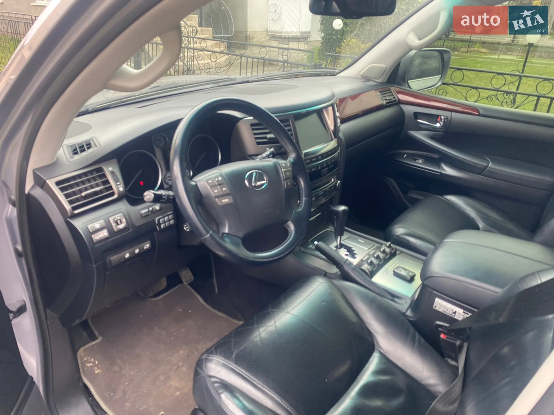 2011 Lexus LX - мініатюра 6