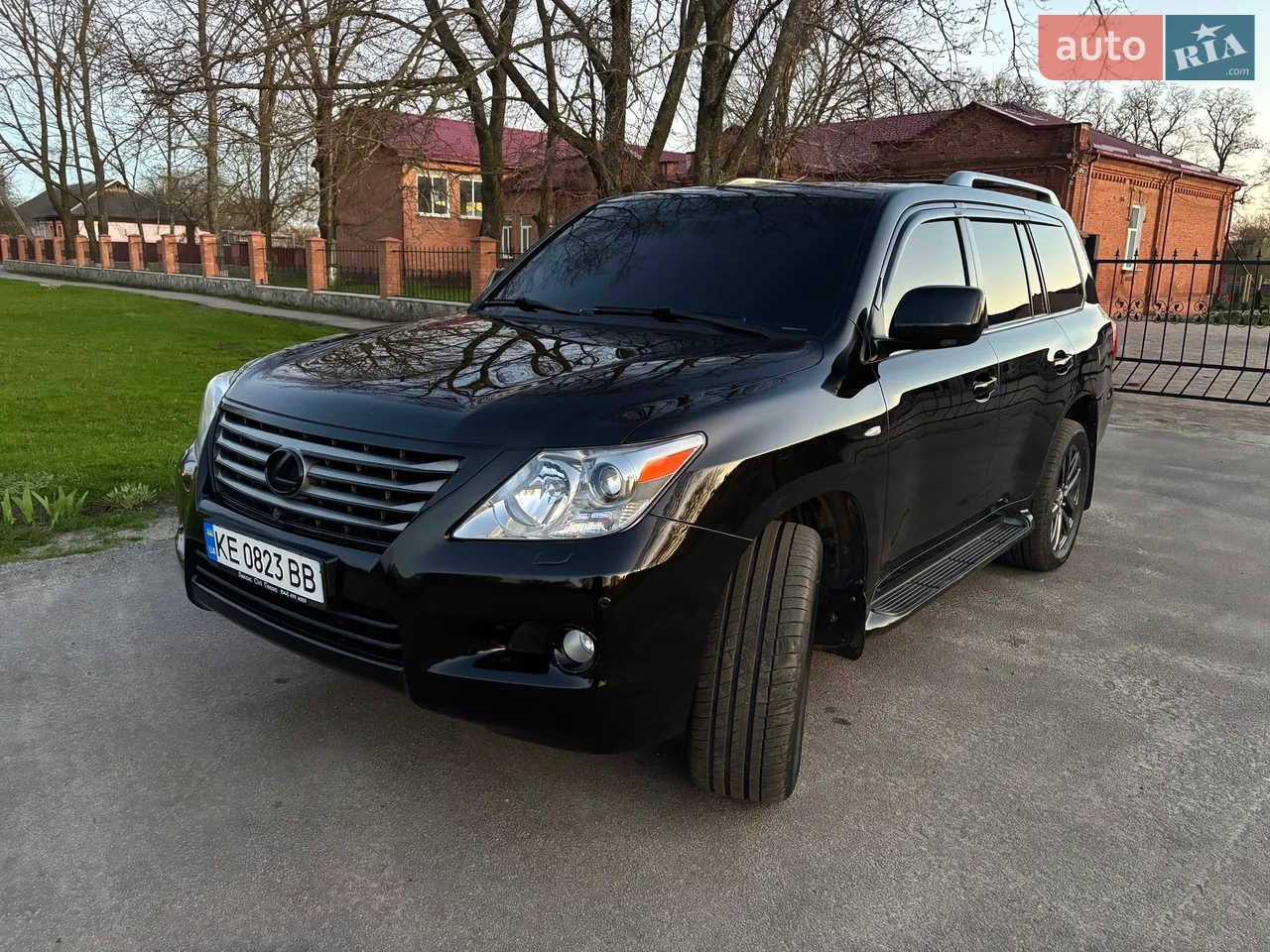 2012 Lexus LX - мініатюра 13