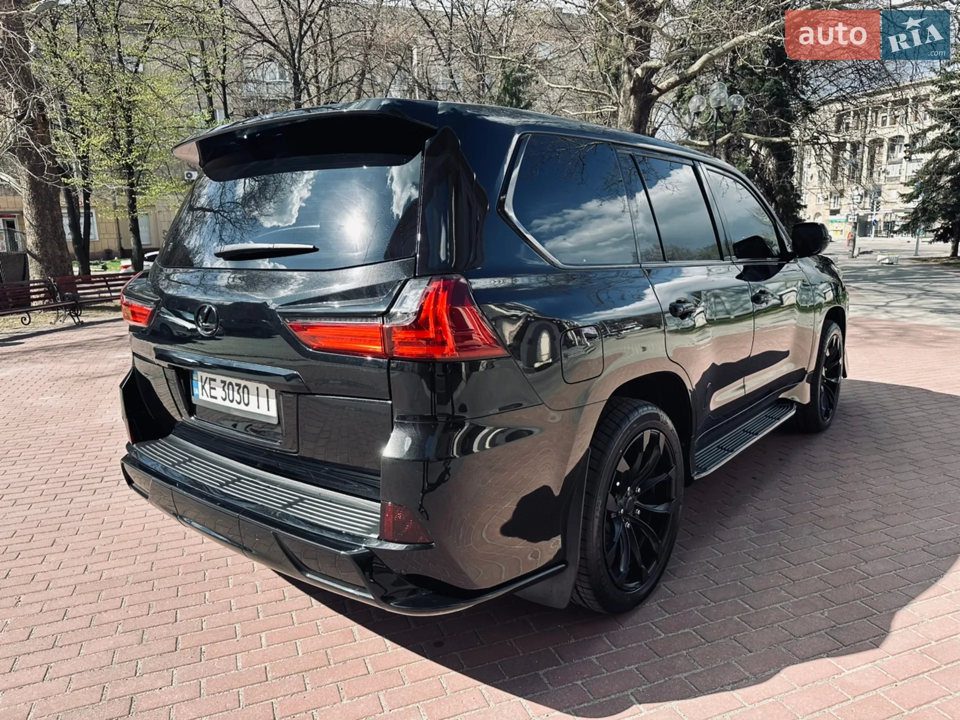 2020 Lexus LX - мініатюра 8
