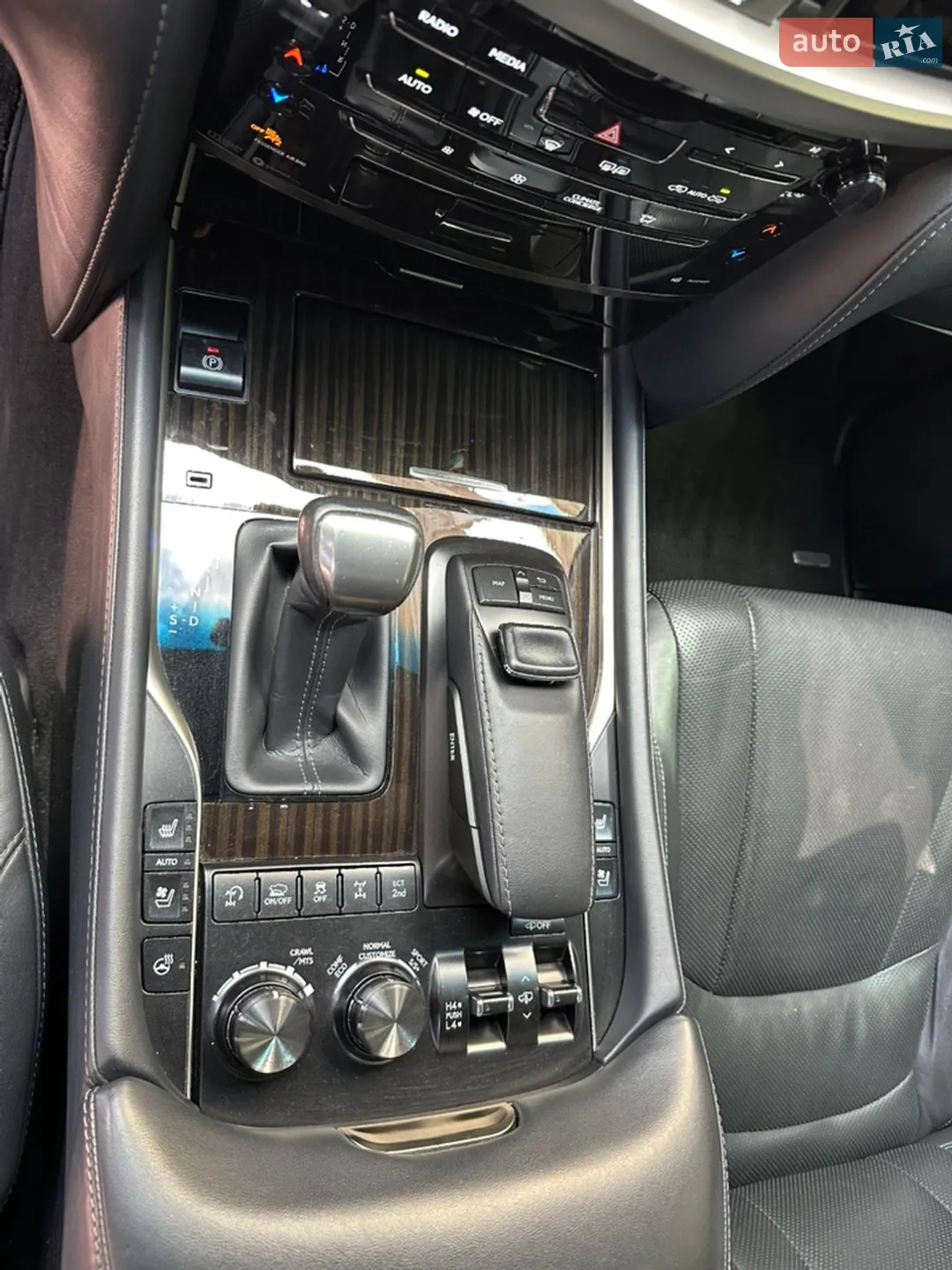 2020 Lexus LX - мініатюра 17
