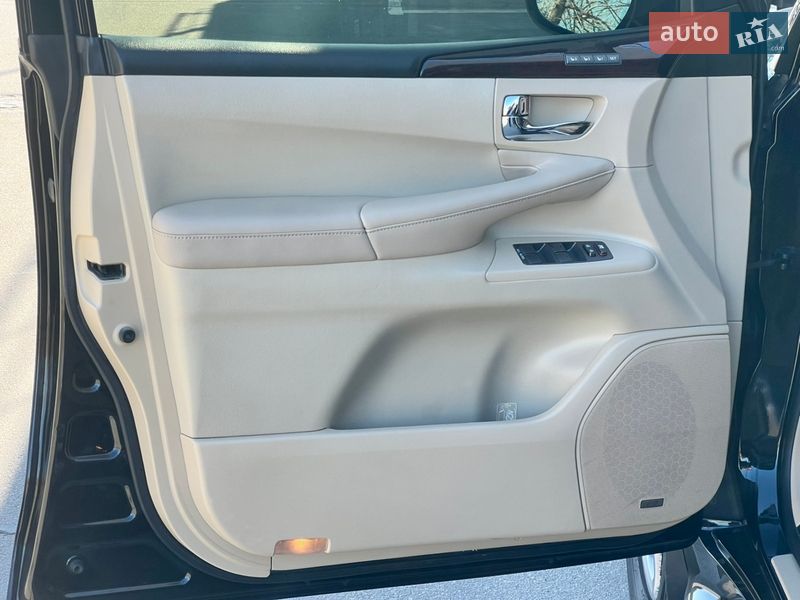 Внедорожник / Кроссовер Lexus LX 2011 в Киеве