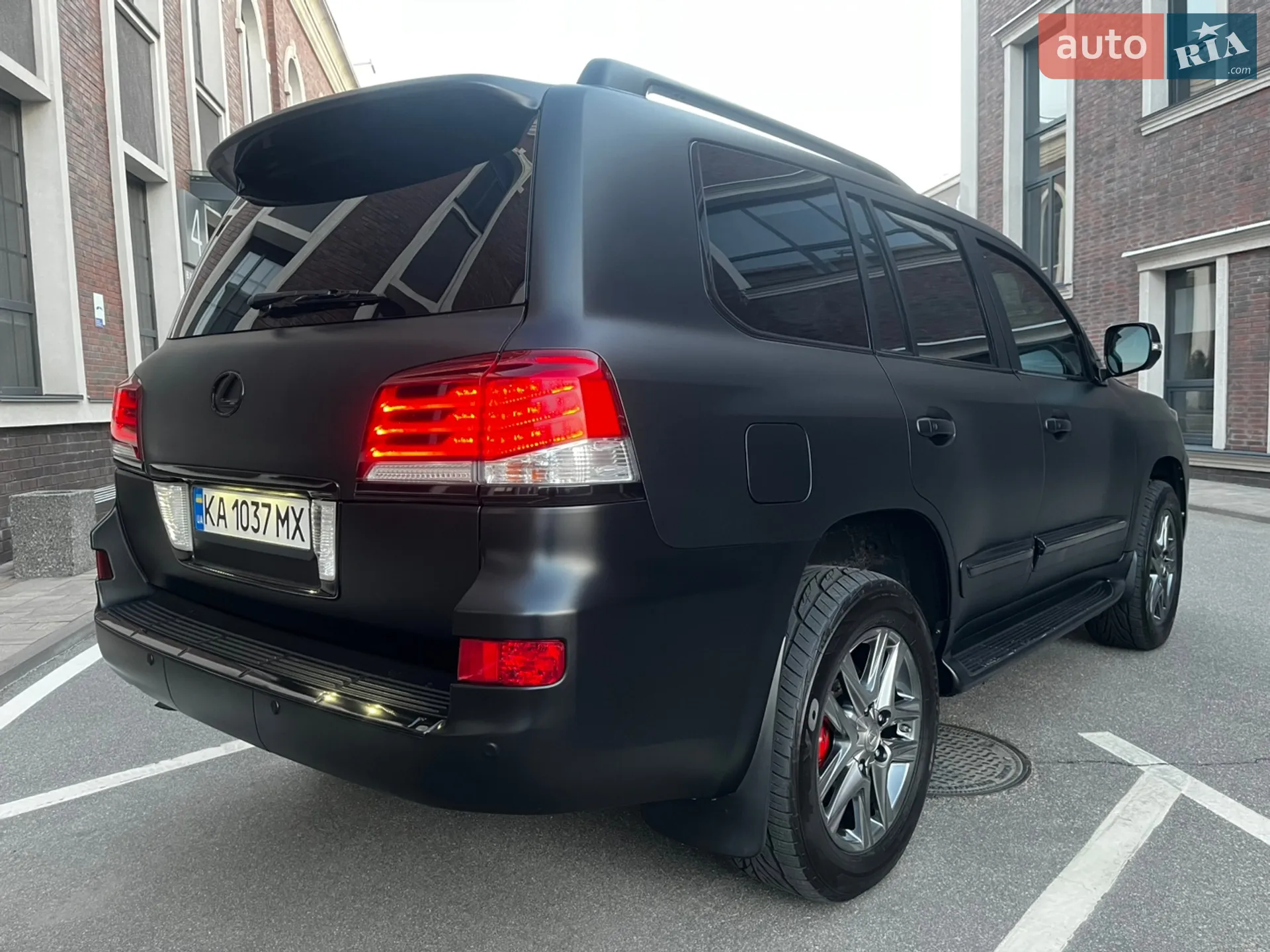 2010 Lexus LX - мініатюра 9